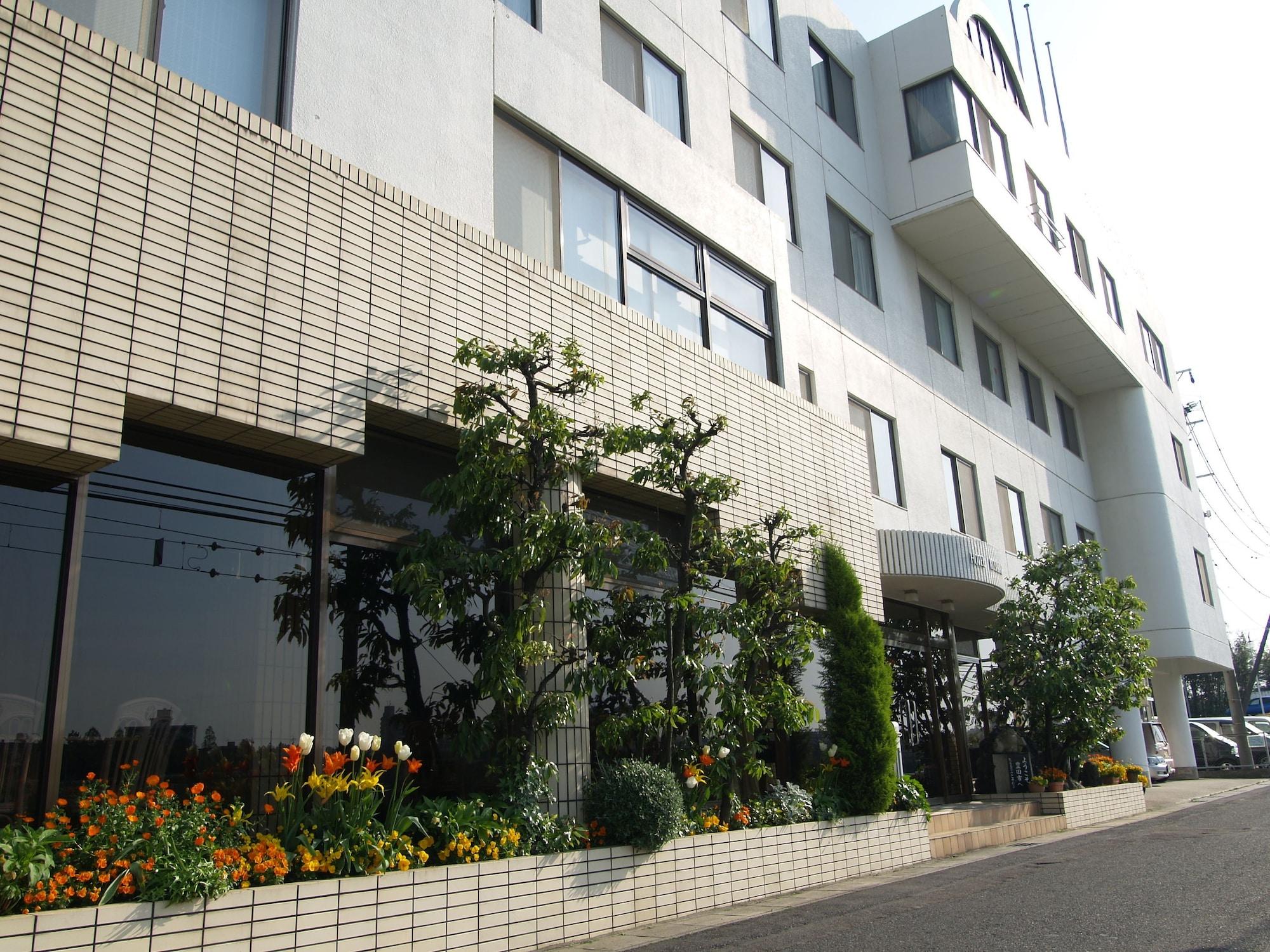 Business Hotel Kosanagi Тойота Екстериор снимка